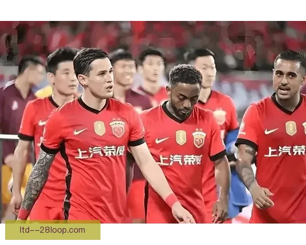 中超落幕上海海港强势卫冕再登顶新周期挑战与荣耀并启航书写王者新篇